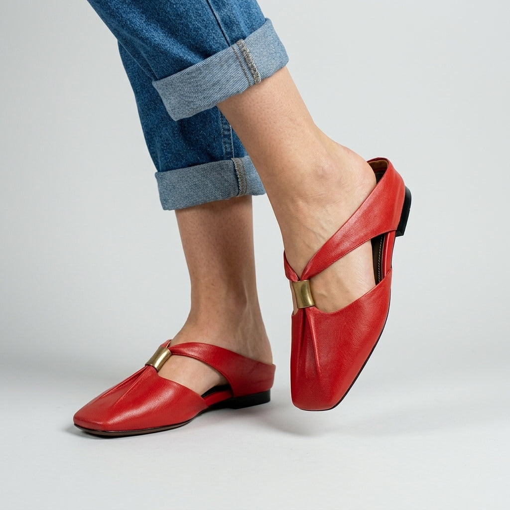 Mule Plate Cuir Plissé Bout Carré | Style Chic & Confort