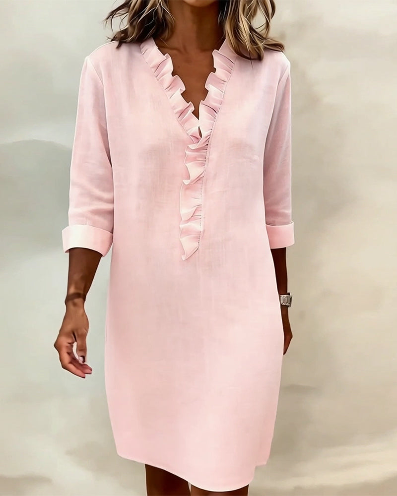 Robe à volants col en V