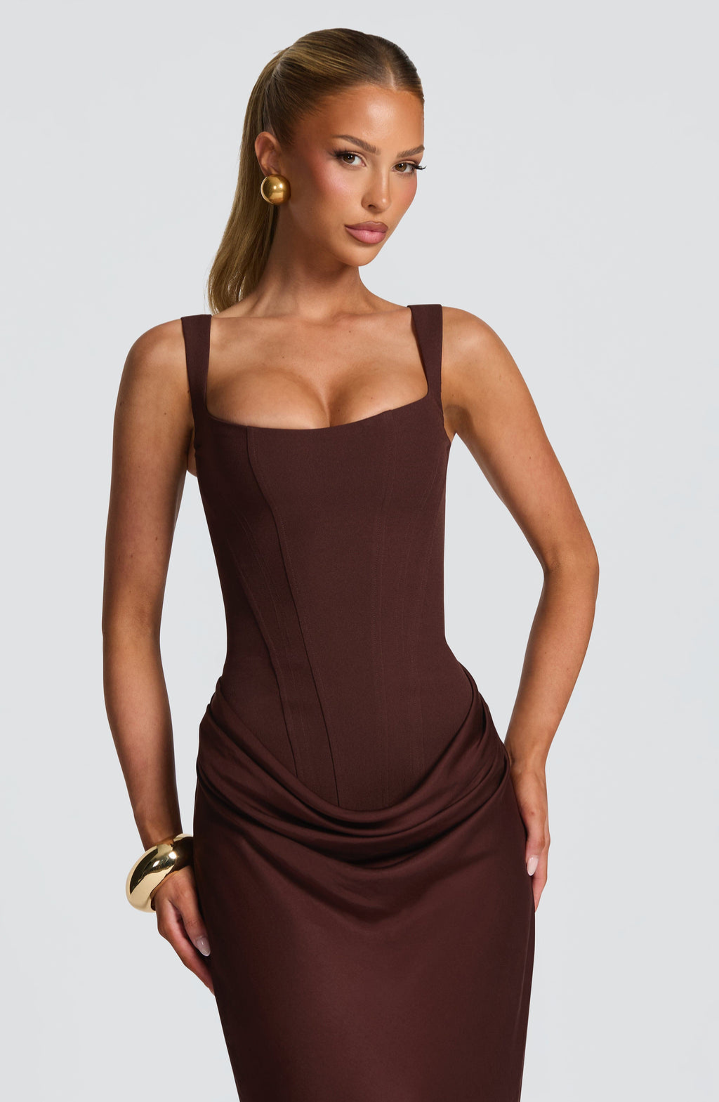 Hourglass Maxi Dress Sculpted Silhouette, Effortless Style