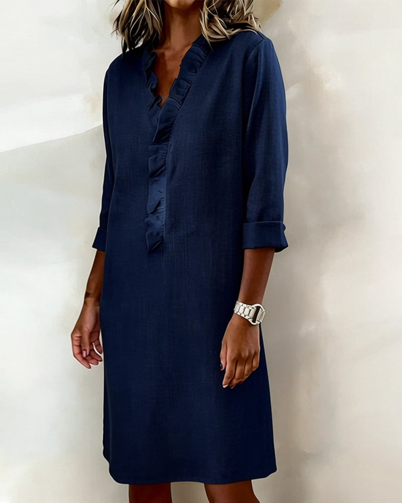 Robe à volants col en V