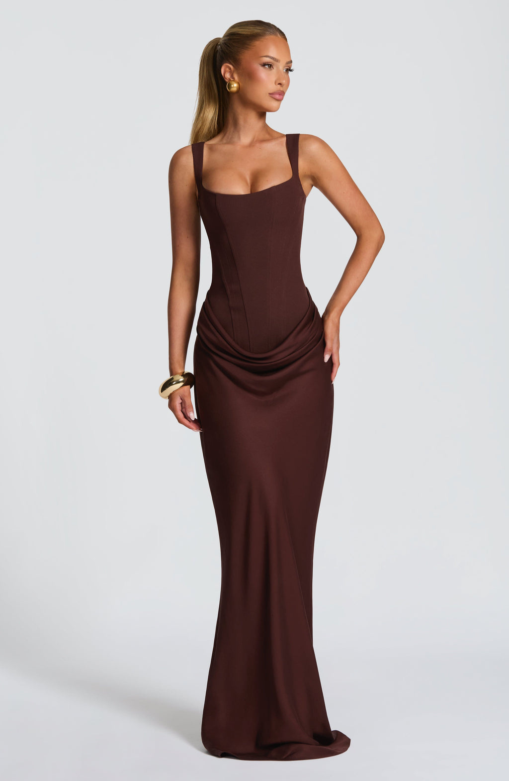 Hourglass Maxi Dress Sculpted Silhouette, Effortless Style
