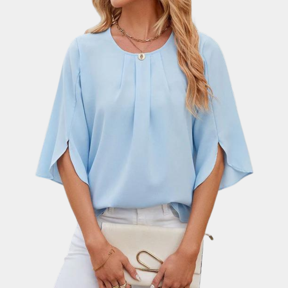 top blouses : Camille – Blouse Élégante Fluide Plissée avec Manches Fendues in van Seroa