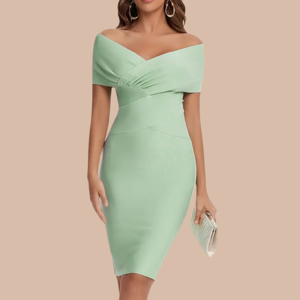 dresses : Elena – Robe de Cocktail Élégante Épaules Dénudées avec Coupe Ajustée in Vert clair van Seroa