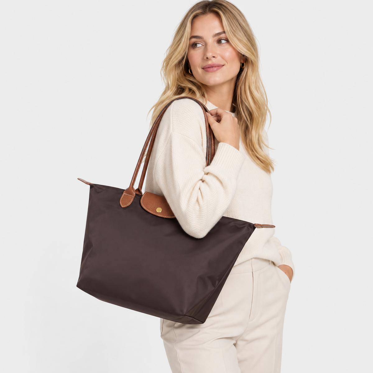 Sac à Main en Nylon pour le Travail & le Quotidien – Spacieux, Élégant & Pratique