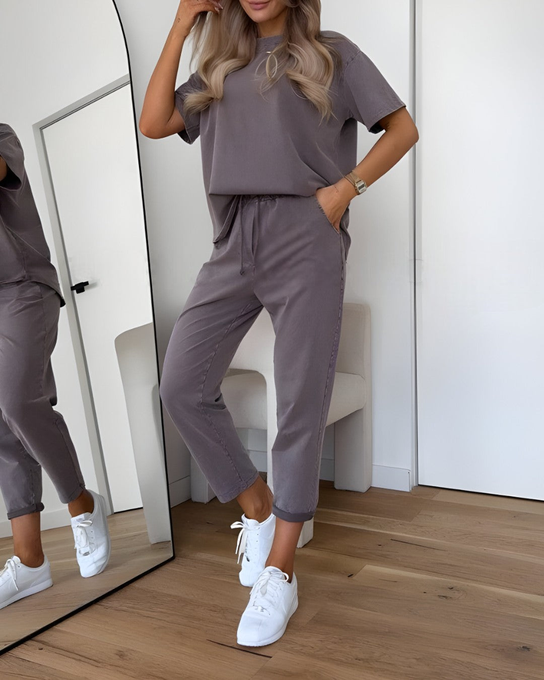 Bequemes elegantes Damen-Set aus weicher Baumwolle