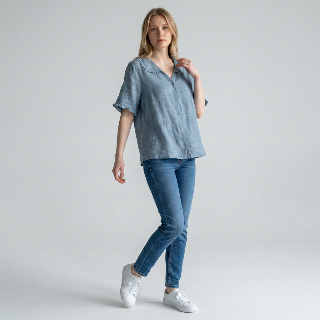 Blouse en lin femme légère, col festonné, élégance décontractée