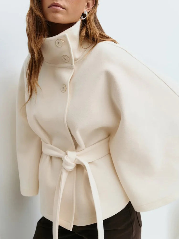 Manteau Cape Élégant en Laine 3
