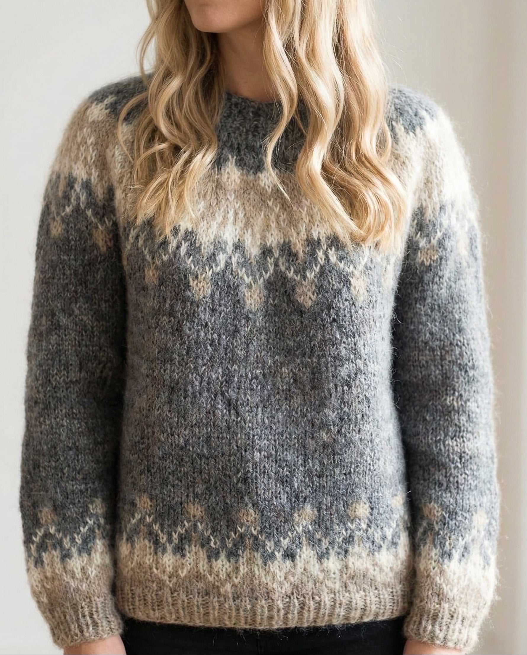 Gemütlicher Damenpullover aus warmem Mohair, schmeichelhafte Passform