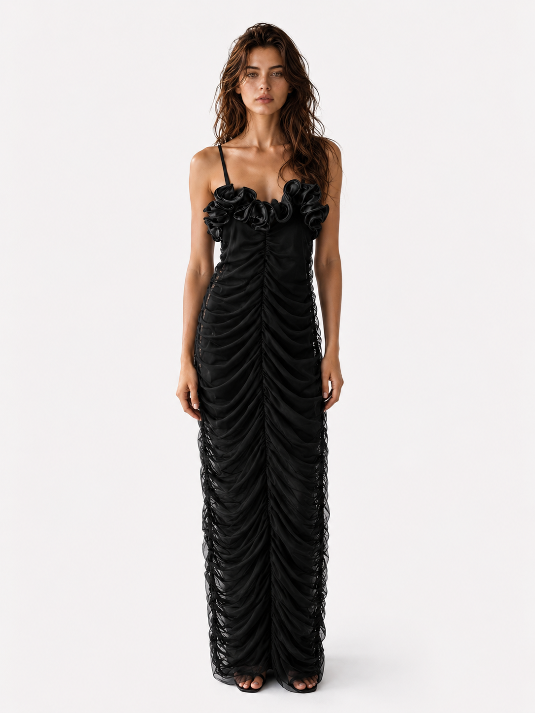 Robe Longue Femme à Bretelles Fines avec Fleurs 3D et Effet Froncé