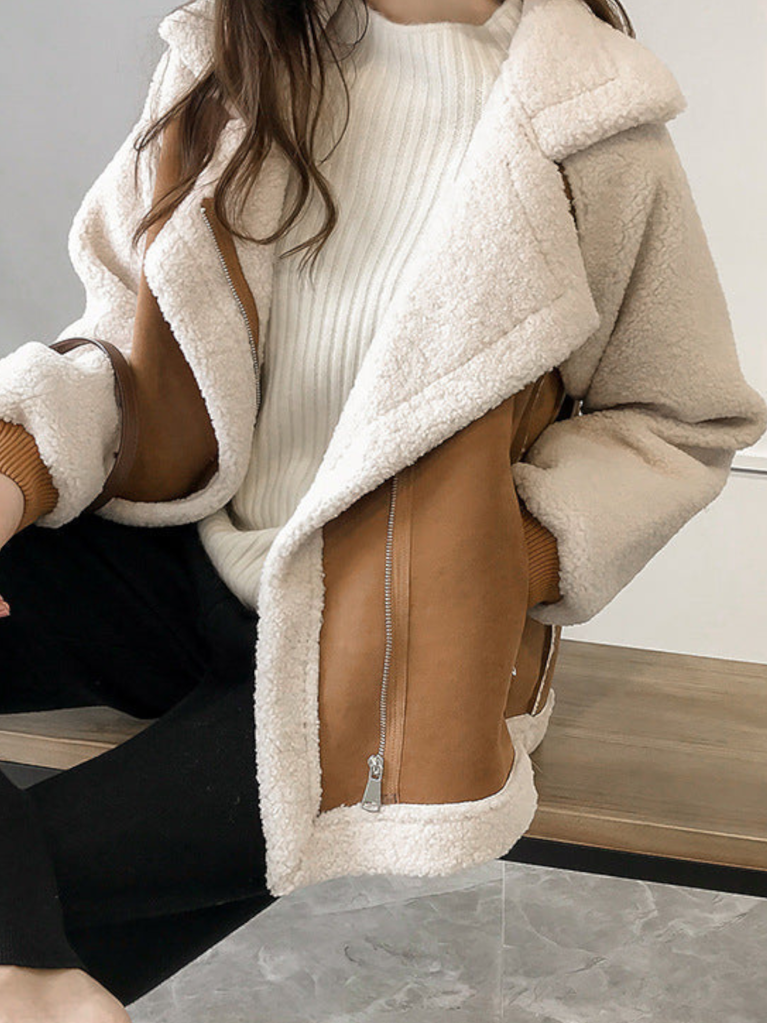 Veste Élégante avec Col Pointu pour Femme