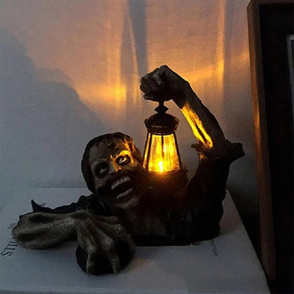 Figure de Zombie de Jardin avec Lanterne - Décor Halloween en Résine