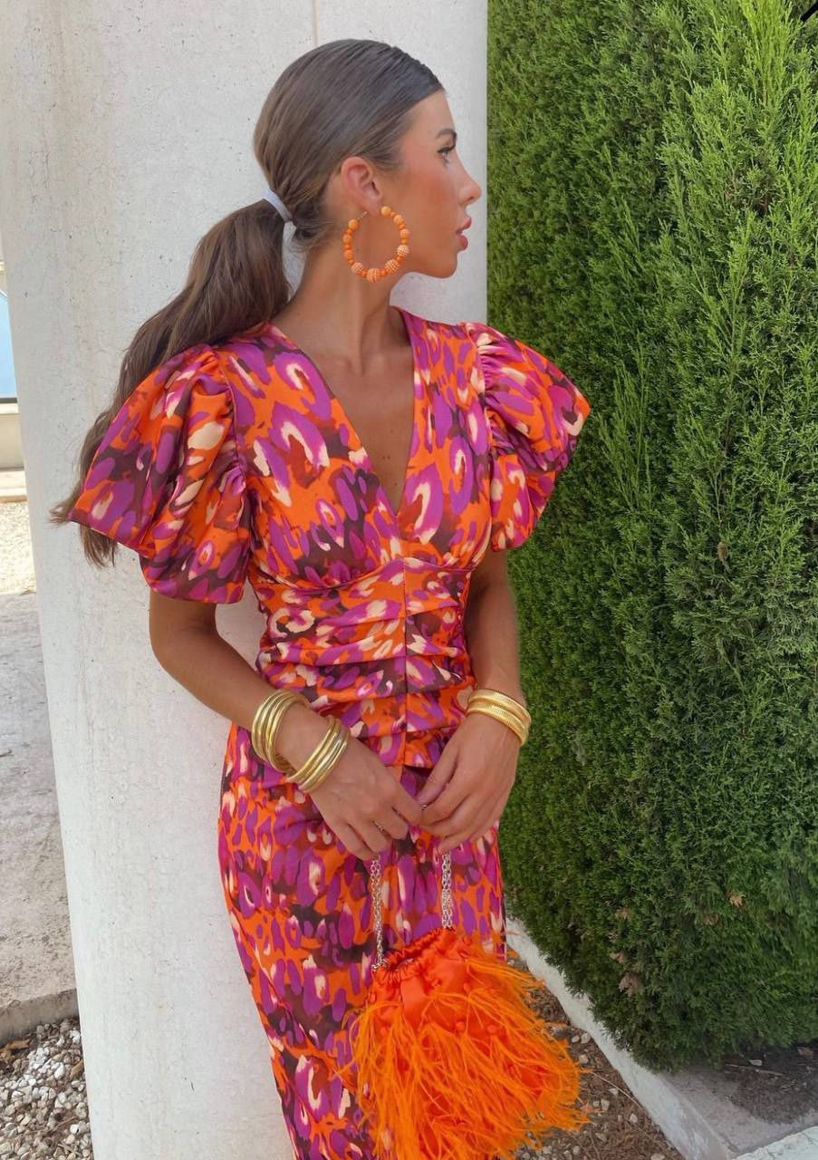 dresses : Emery – Robe Midi Élégante à Manches Bouffantes et Motif Fleuri pour un Été Chic in van Seroa