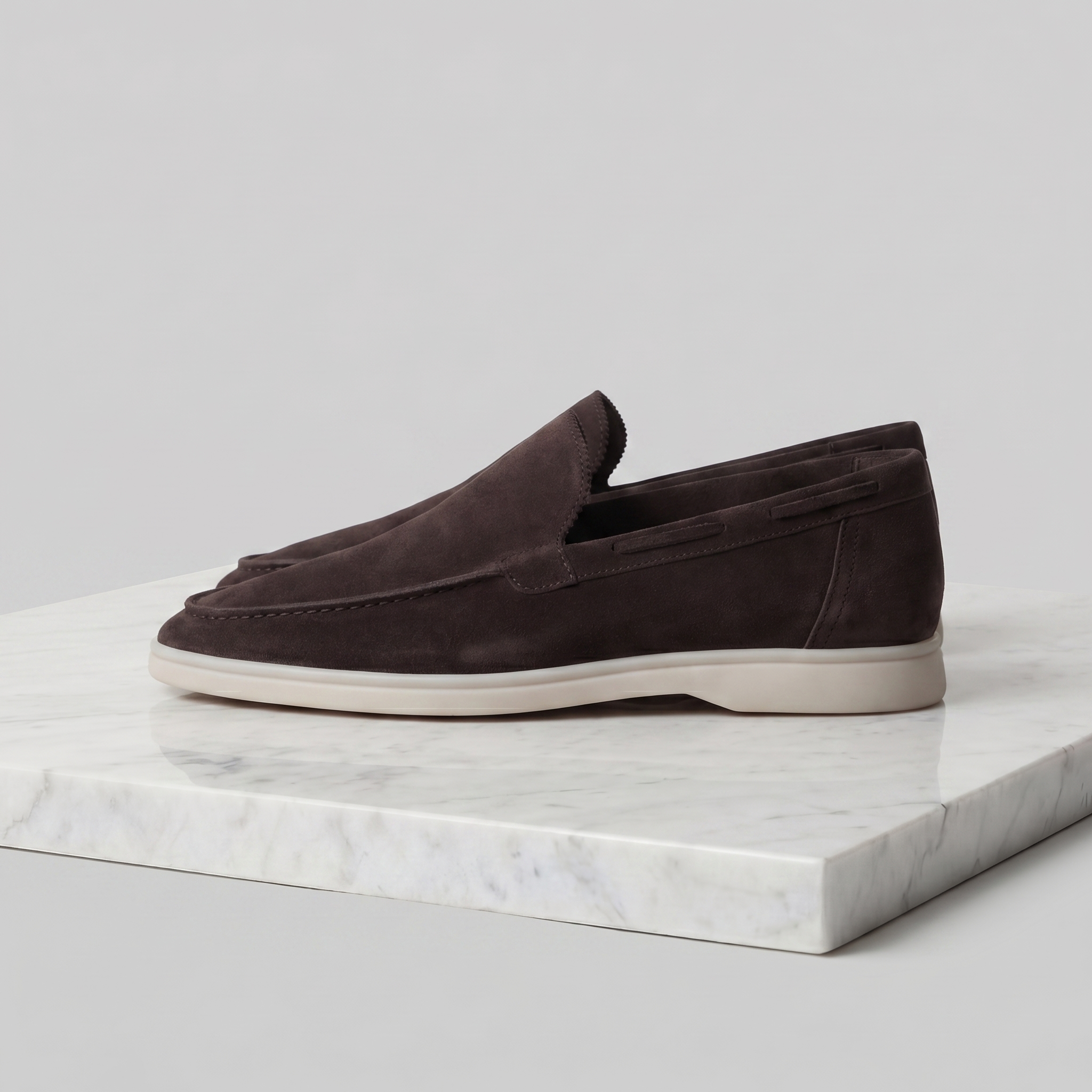 Mocassins Homme Daim Élégants : Confort Classique Polyvalent