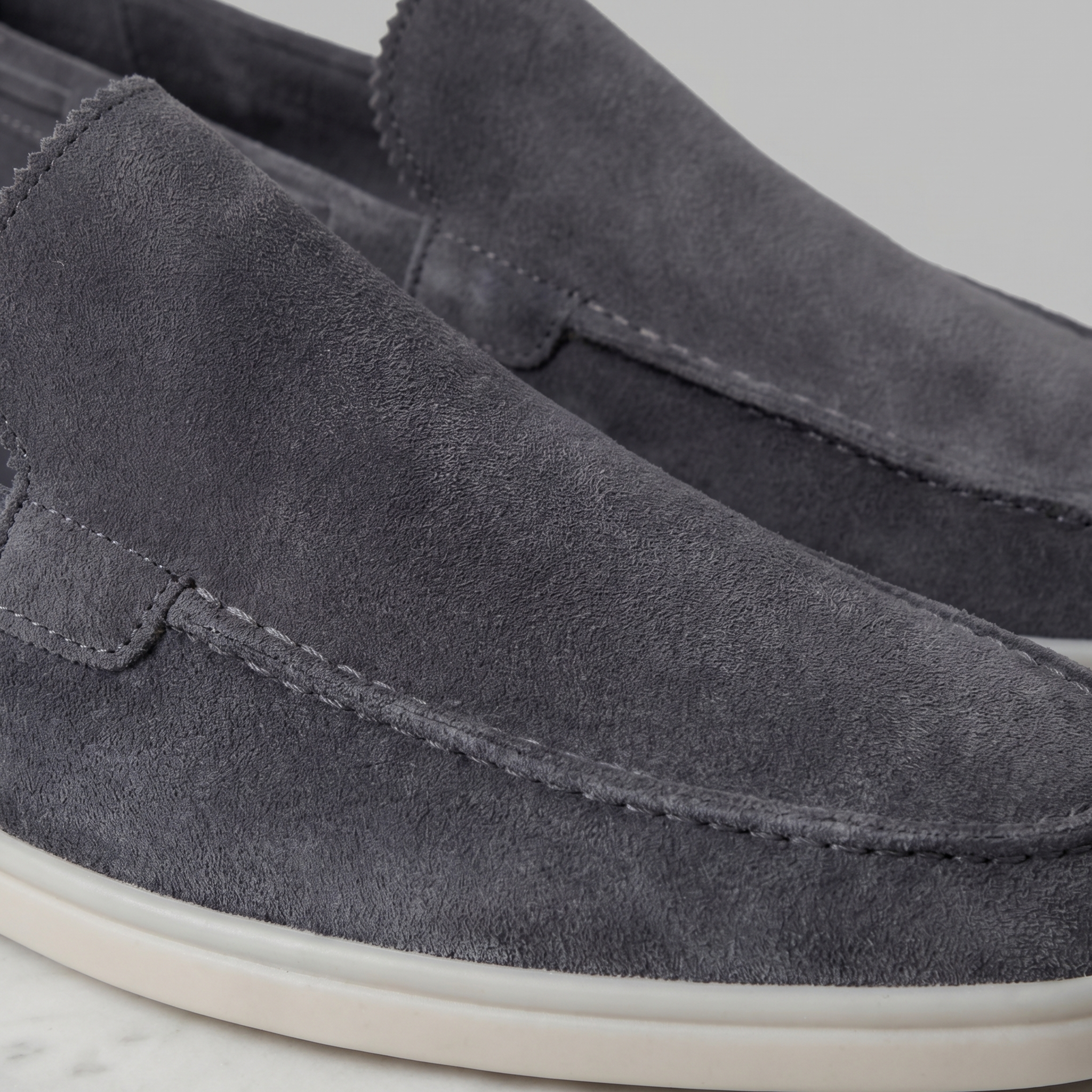 Mocassins Homme Daim Élégants : Confort Classique Polyvalent