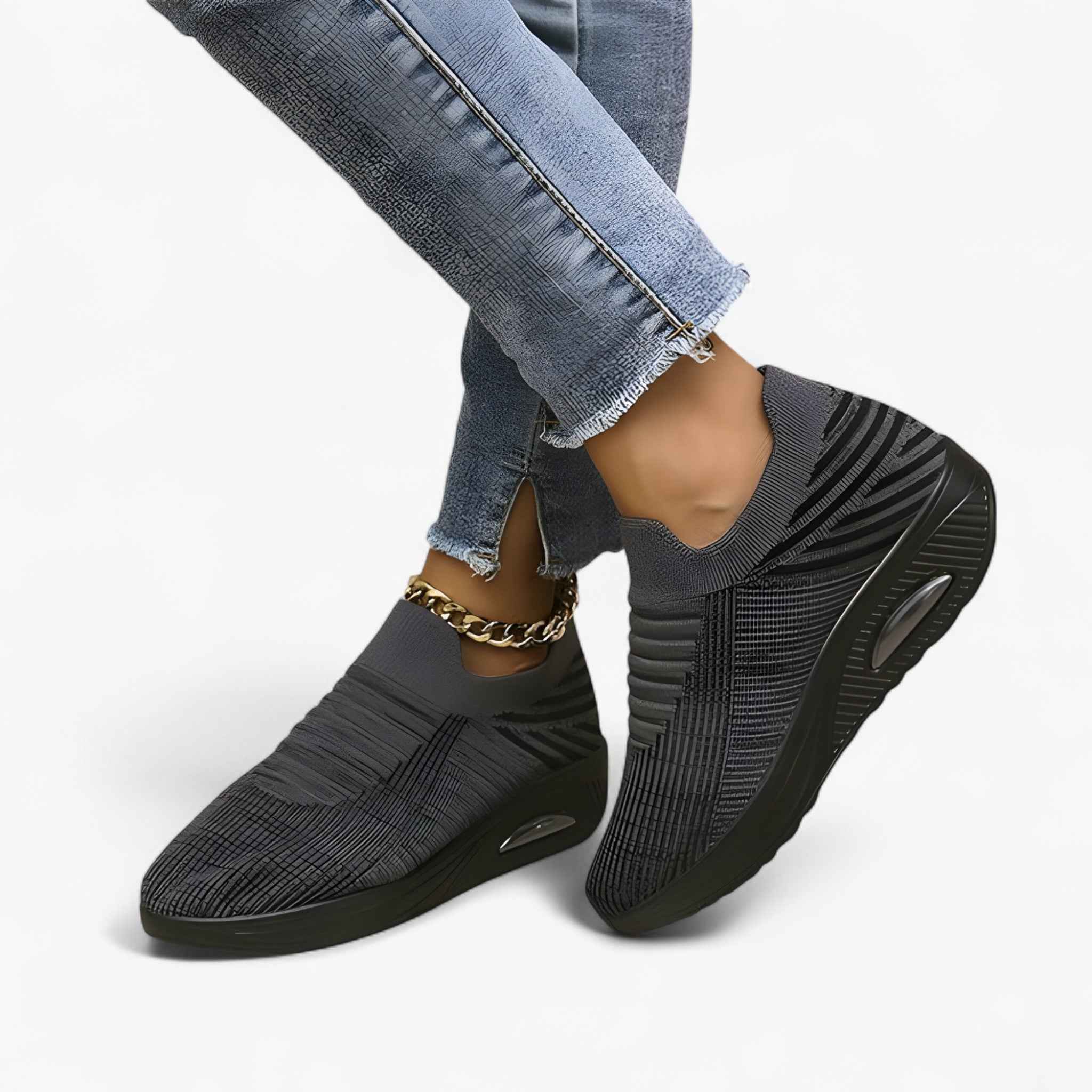 Damen-Sneaker aus Denim zum Hineinschlüpfen - bequem und trendig