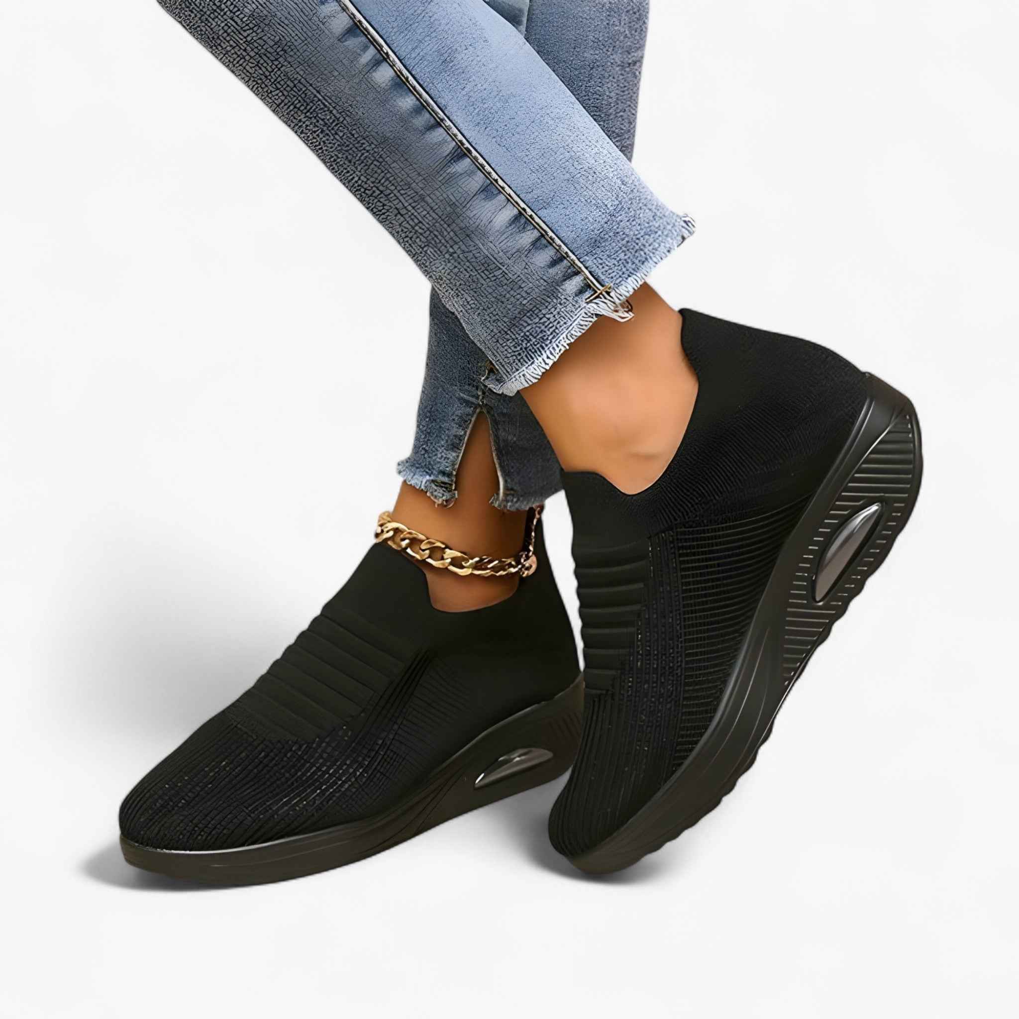 Damen-Sneaker aus Denim zum Hineinschlüpfen - bequem und trendig