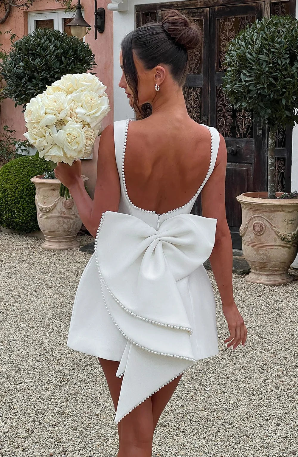 Robe Courte Femme Noire à Nœud Décoratif au Dos - Coton Léger