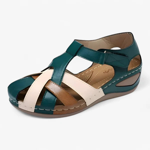 Bequeme Keilsandalen mit mehreren Riemen für angenehmes Tragen