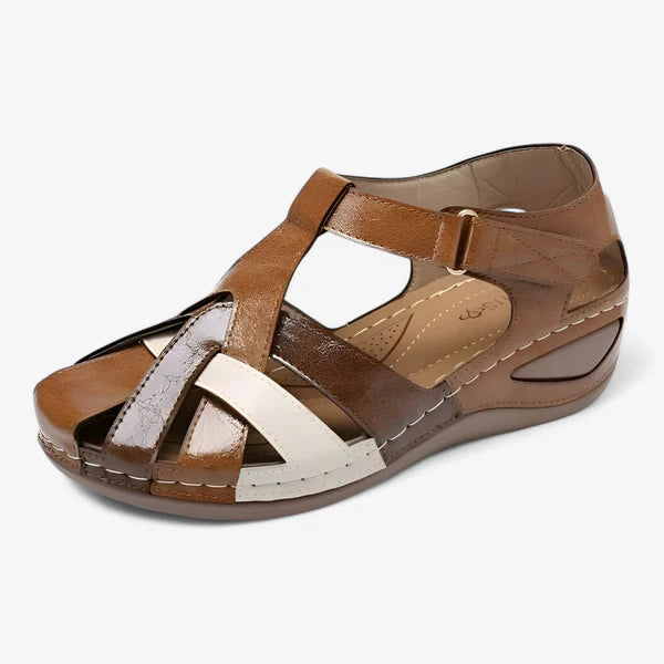 Bequeme Keilsandalen mit mehreren Riemen für angenehmes Tragen