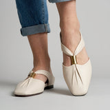 Mule Plate Cuir Plissé Bout Carré | Style Chic & Confort