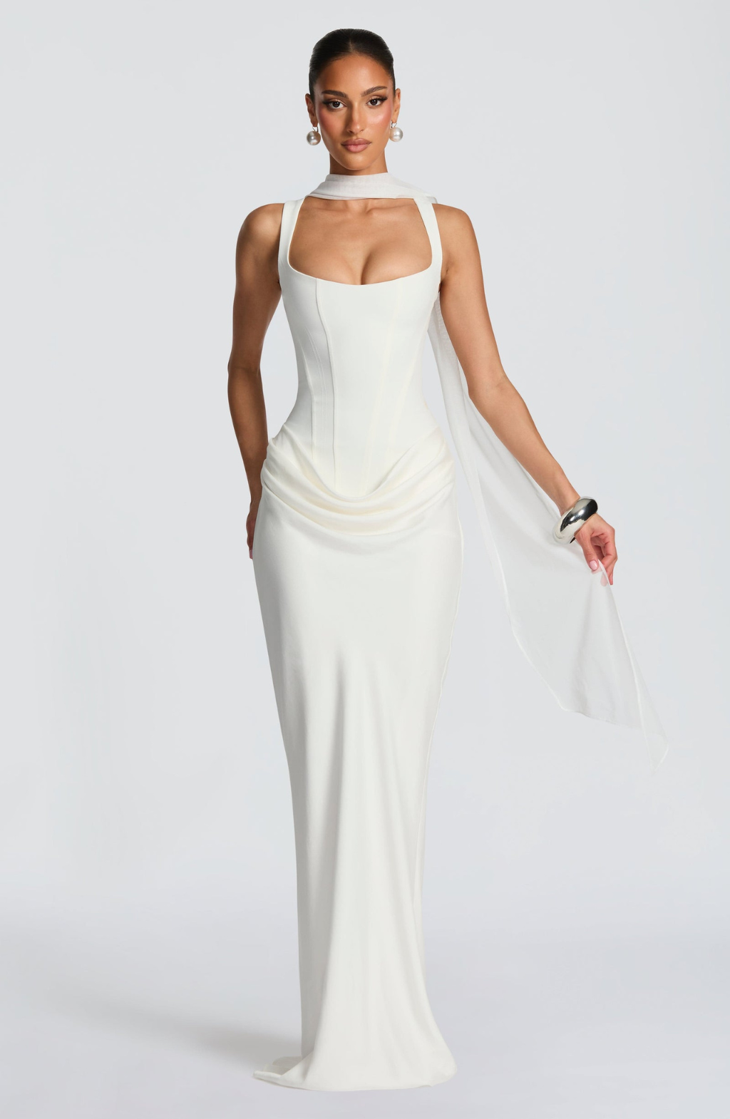 Maxikleid mit Sanduhr-Silhouette, müheloser Stil