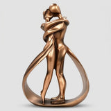 Sculpture Couple Enlacé - Statue Décorative en Résine Ton Bronze