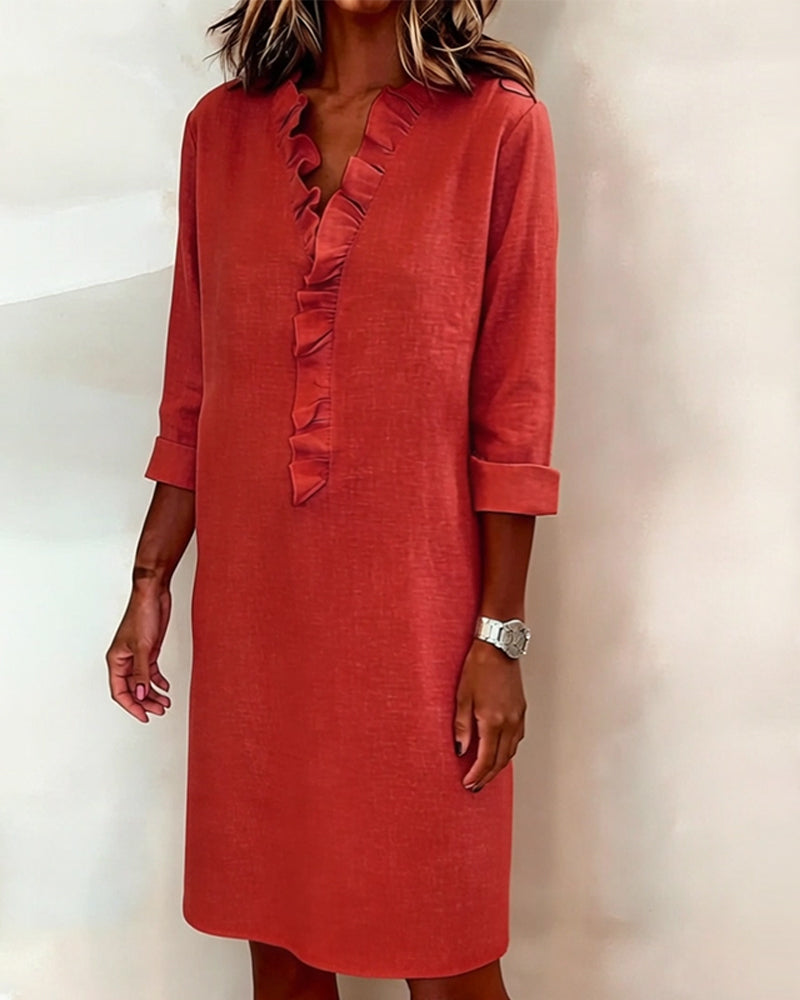 Robe à volants col en V