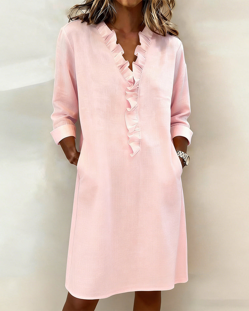 Robe à volants col en V