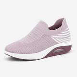 Adidași pentru femei din denim slip-on - confortabili și la modă
