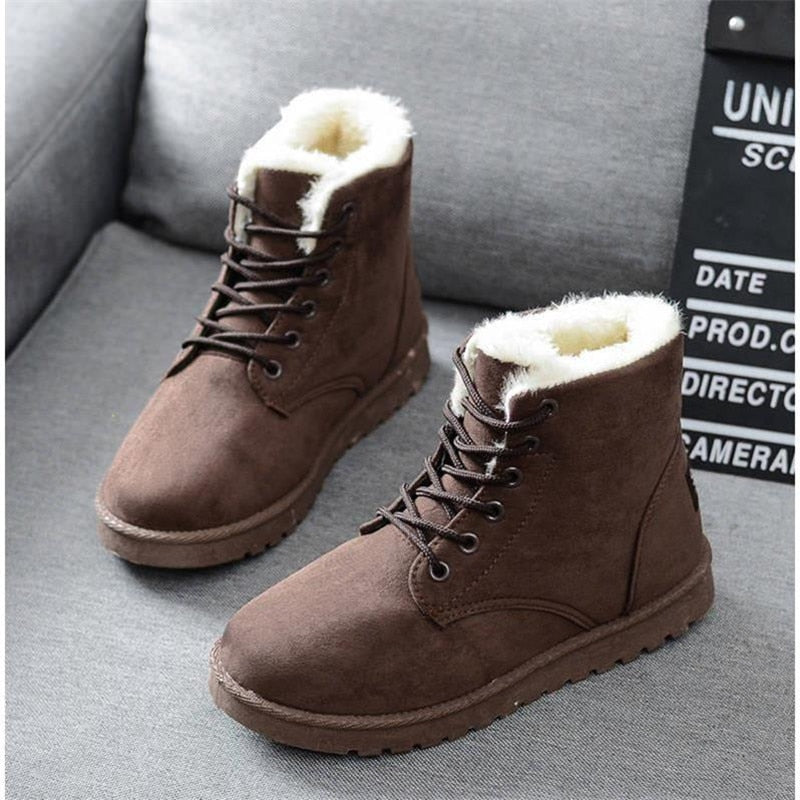 Bottes Noires Femme Élégantes Mi-Mollet 0