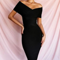 Cocktailkleid mit freiliegenden Schultern und tailliertem Schnitt Damen