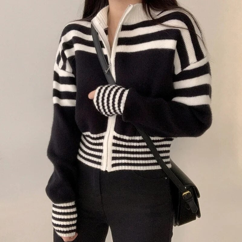 Cardigan Femme Chic à Rayures Contrastées 6