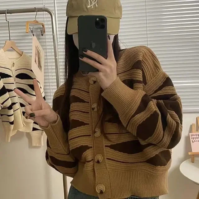 Cardigan Femme Chic à Rayures Élégant 0