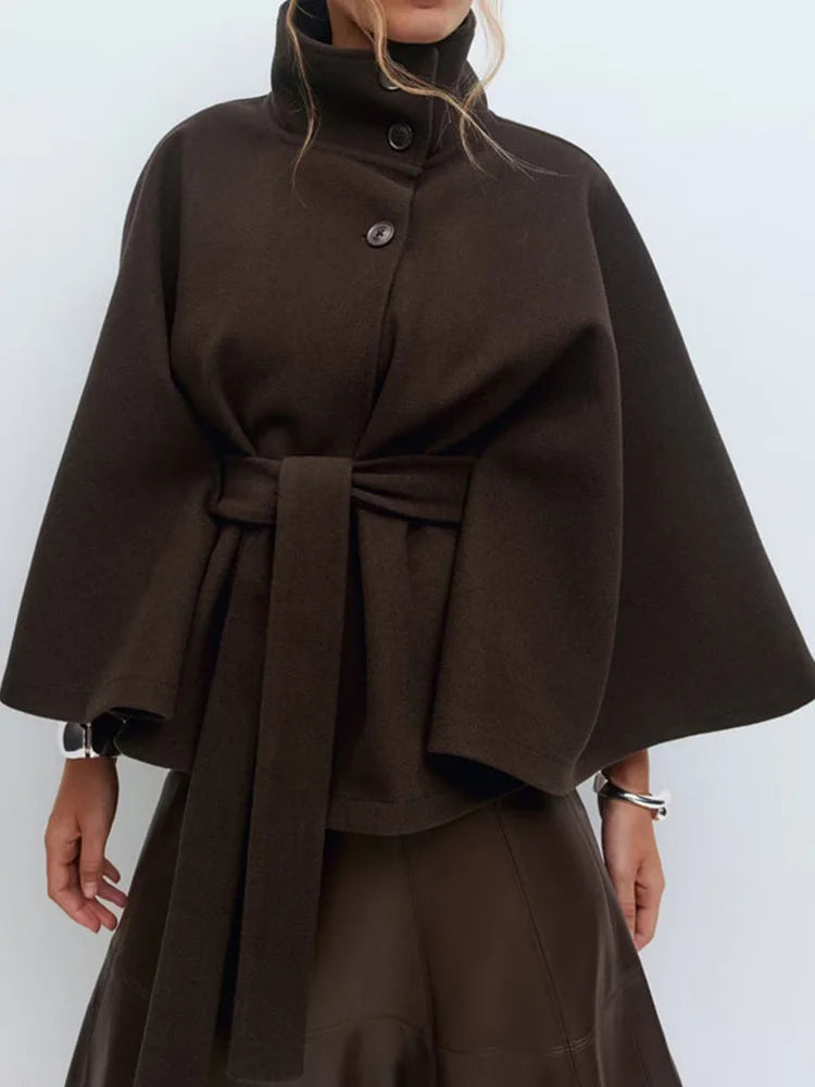 Manteau Cape Élégant en Laine 1