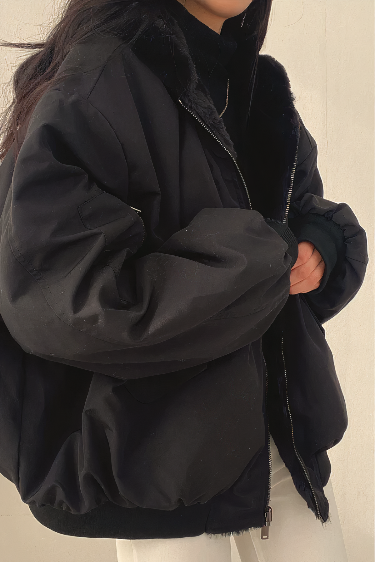 Manteau d'hiver élégant avec capuche 1