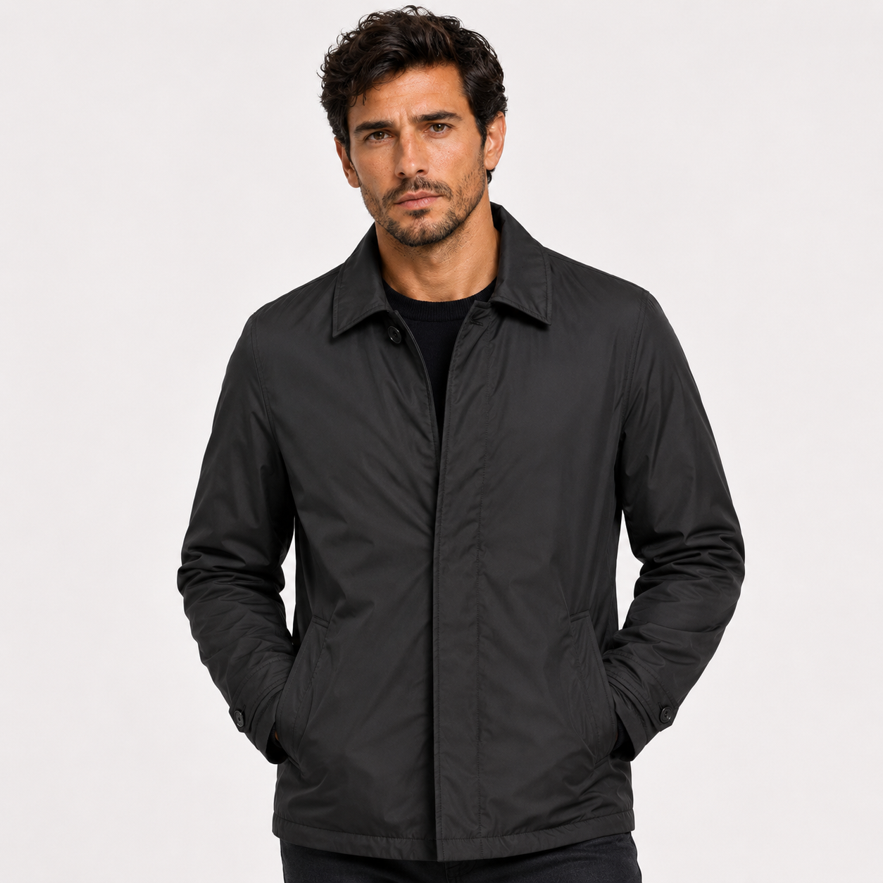 Eleganter urbaner Mantel für Herren für einen modernen Stil  