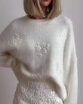 Pull Féminin Douillet et Femme Essentiel Garde-Robe