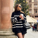 Pulover damă oversize cu guler înalt dungi toamnă confort  