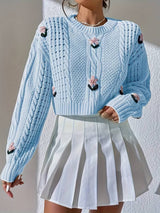 Pulover damă cu torsadă și flori brodate tricot
