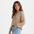 Langer Damenpullover Weicher Strick mit Knöpfen Elegante Lässigkeit