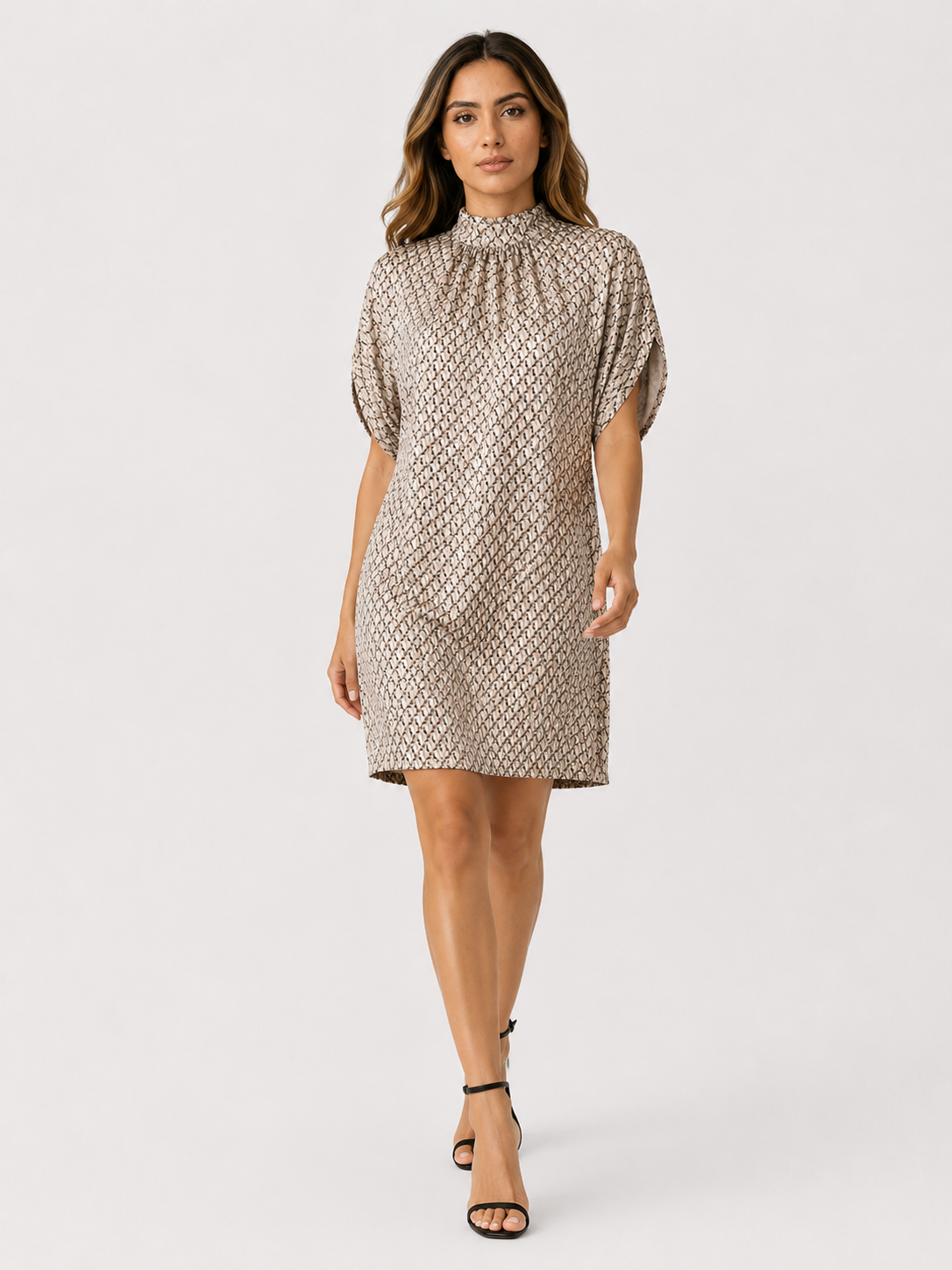Kurzes Abendkleid mit Fledermausärmeln und gerafftem Kragen Damen
