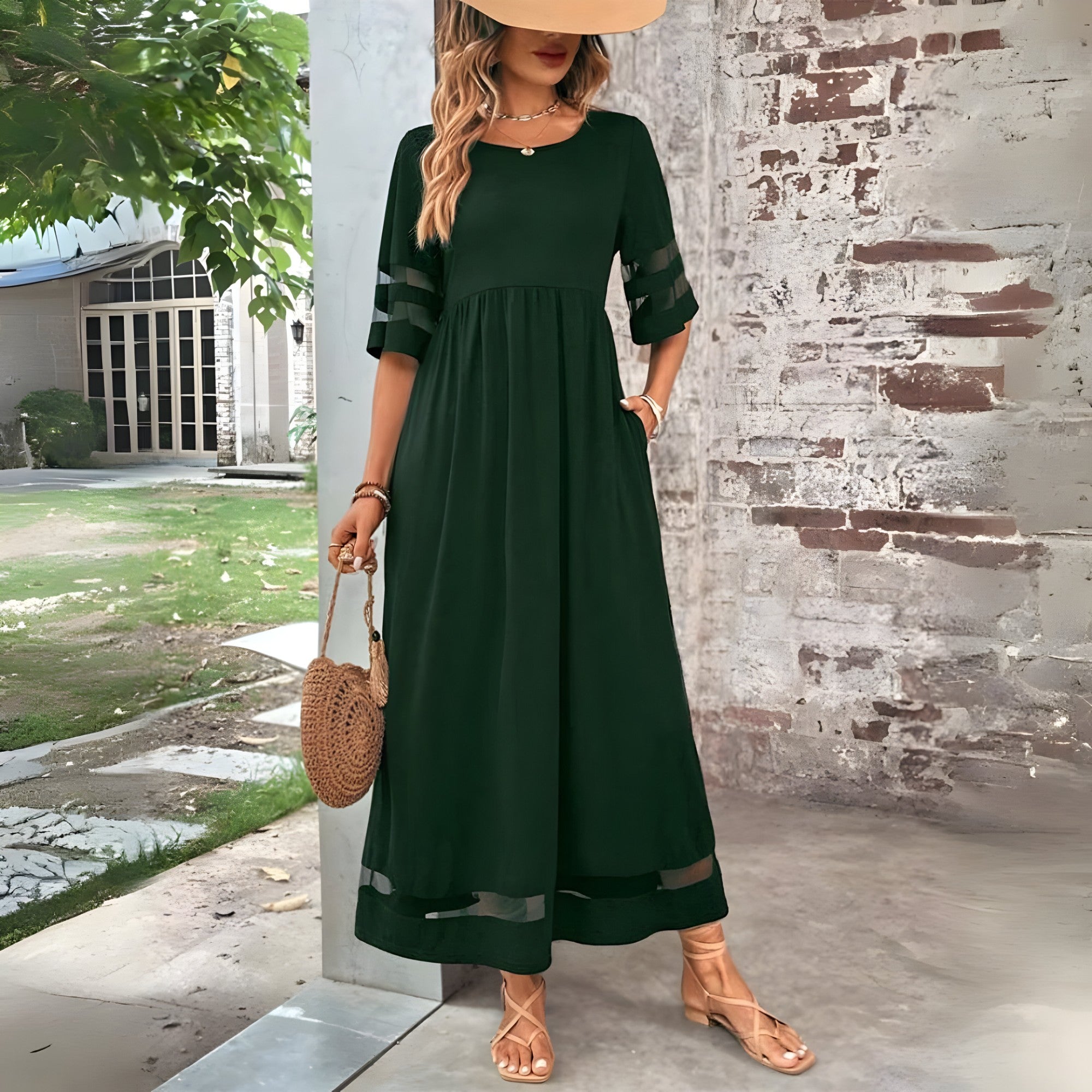 Elegantes Midikleid aus gestricktem Stoff, figurbetonter Schnitt für Damen