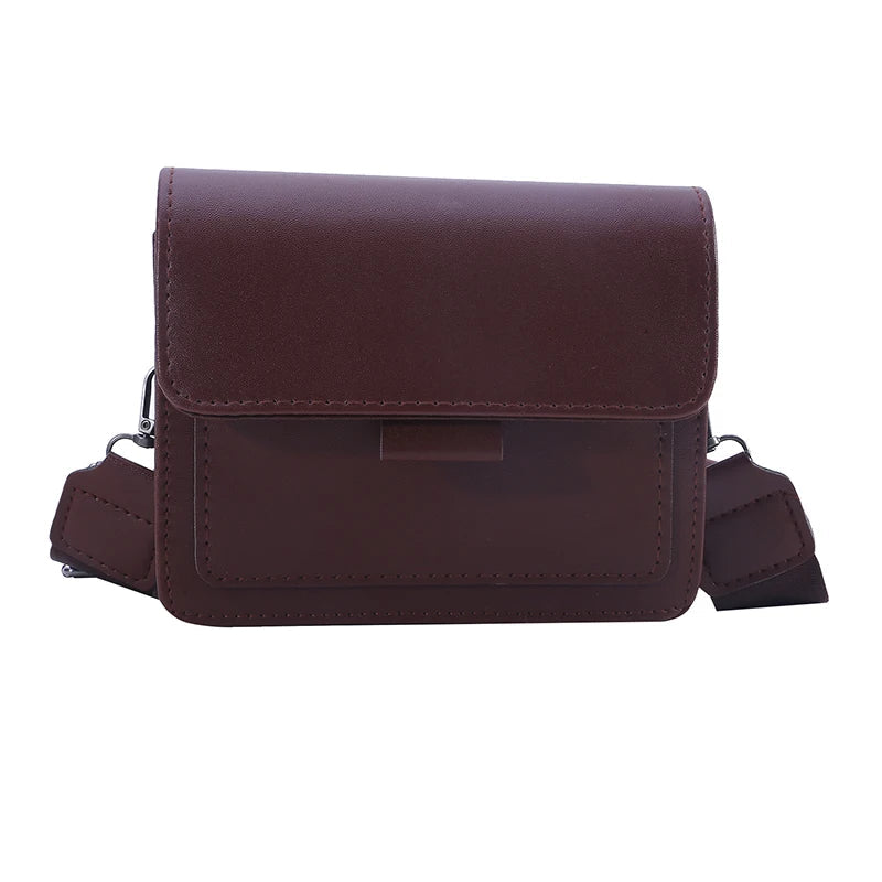 bags : Sac à Épaule Rétro avec Large Sangle et Grande Capacité in Marron foncé van Seroa