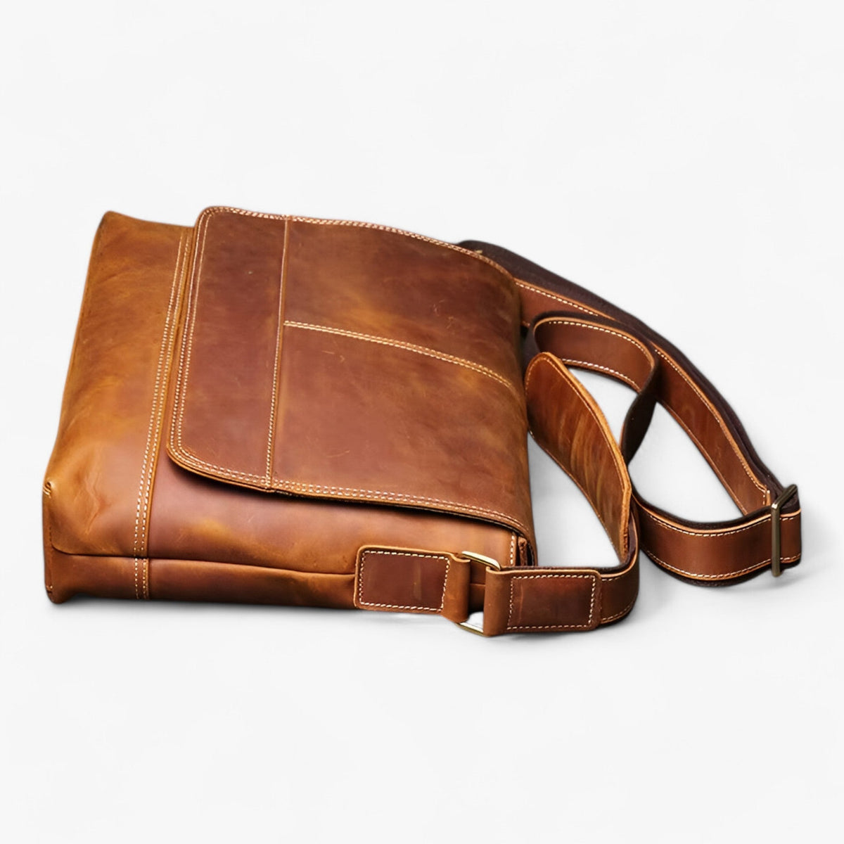 Sac Messenger Bandoulière en Cuir Intemporel et Robuste