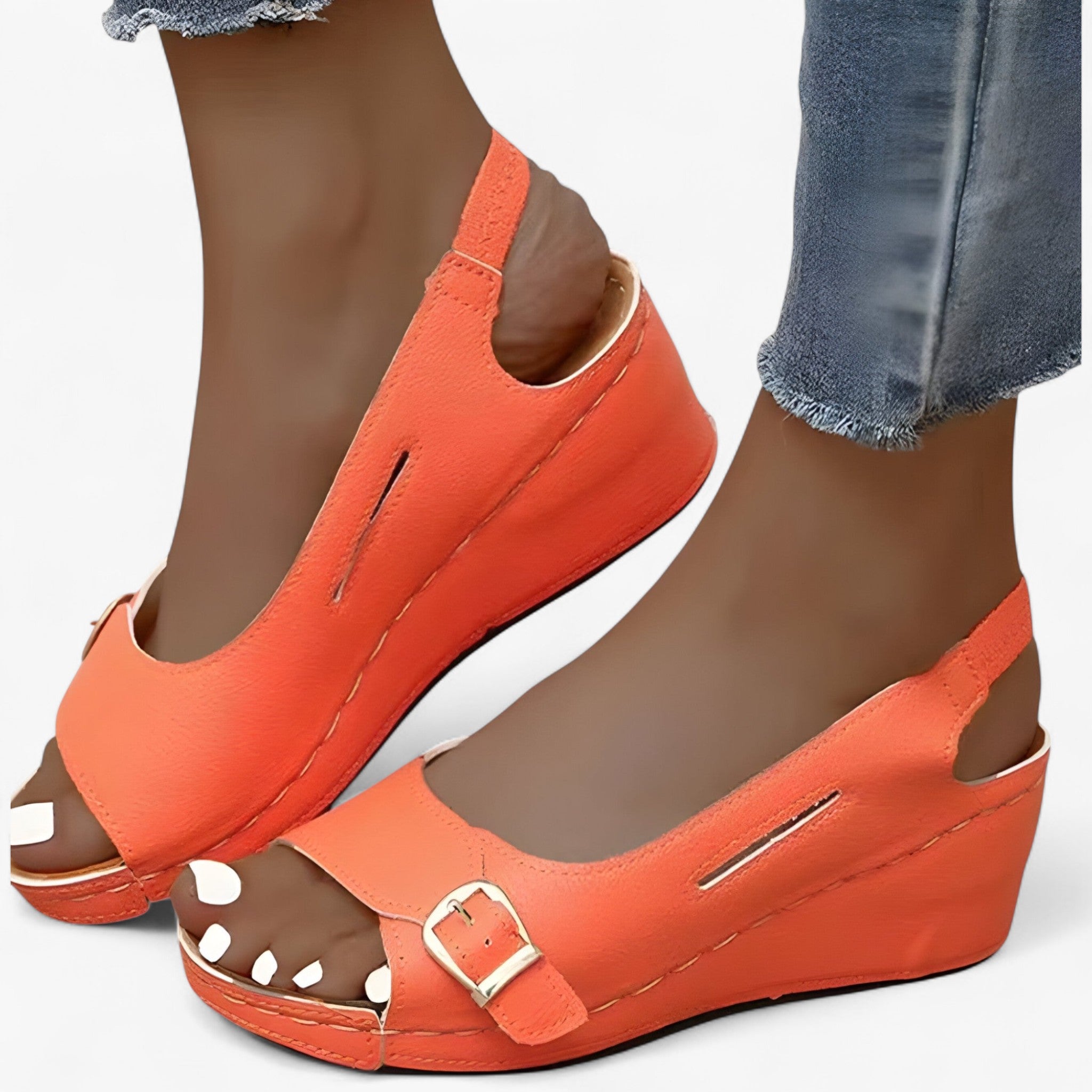 Bequeme flache Keilsandalen für Damen aus schwarzem Leder – ideal für den Sommer