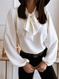 Elegante Bluse mit Lavallière-Knoten und Puffärmeln für Damen