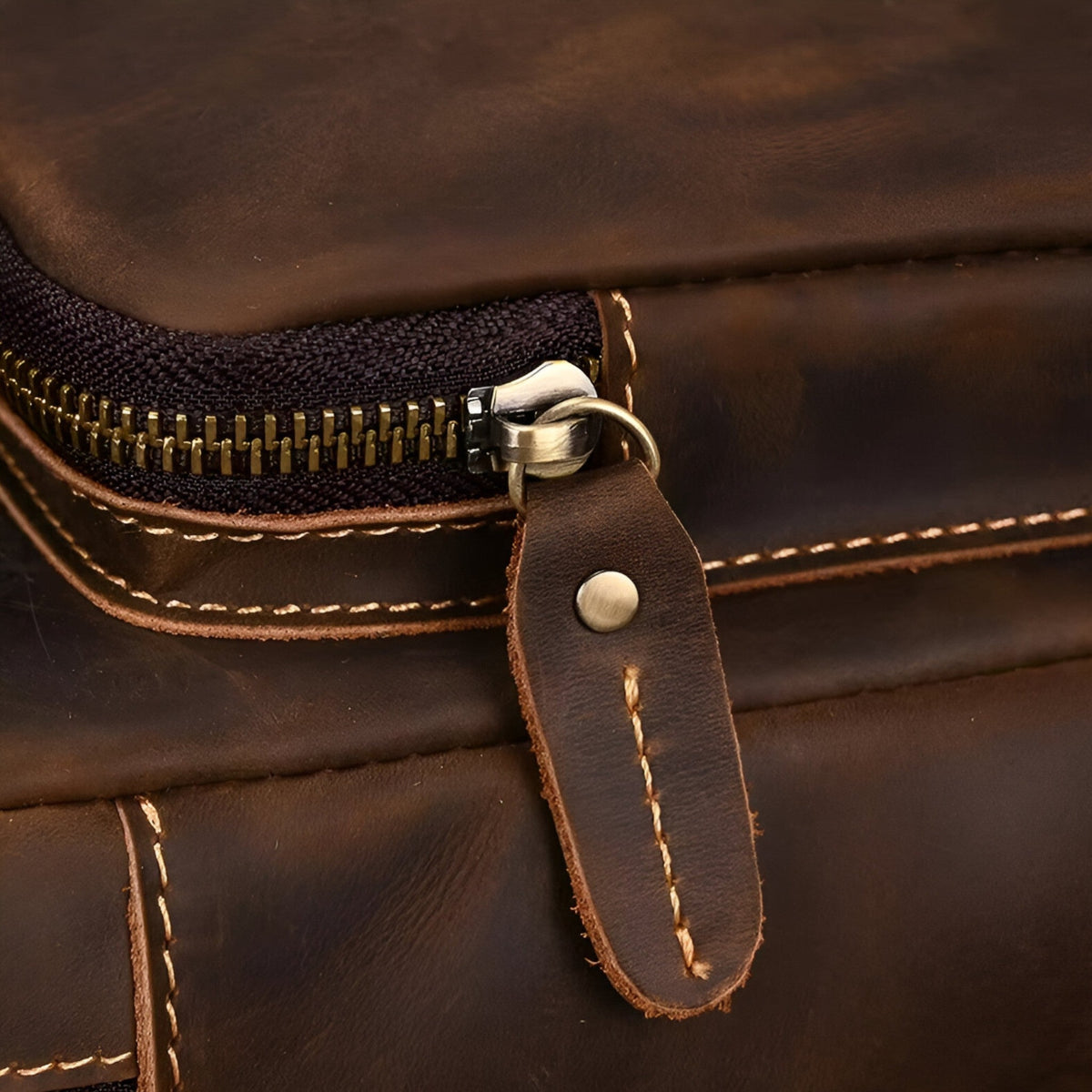 Sac Satchel Homme Porte-Tablette en Cuir Véritable