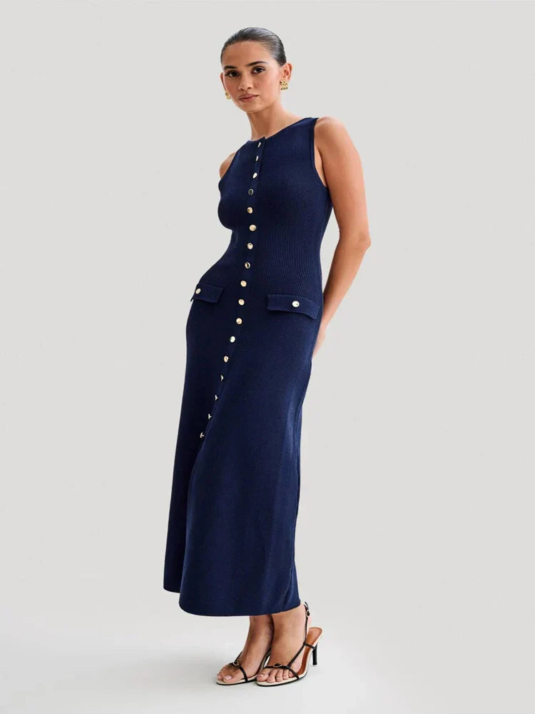 dresses : Sophie - Robe Maxi Élégante Sans Manches avec Boutons et Détails Poches in Bleu van Seroa