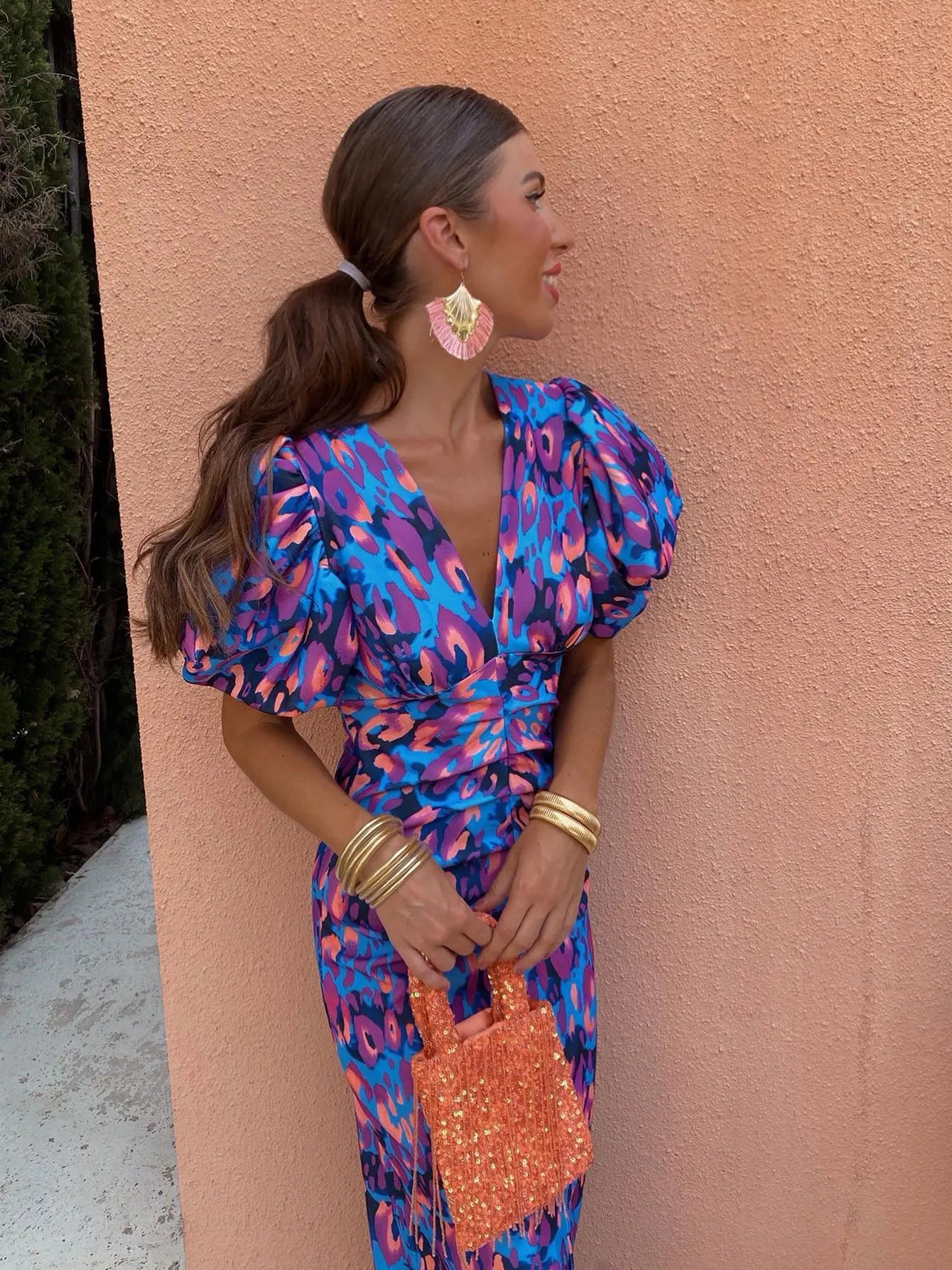 dresses : Emery – Robe Midi Élégante à Manches Bouffantes et Motif Fleuri pour un Été Chic in van Seroa