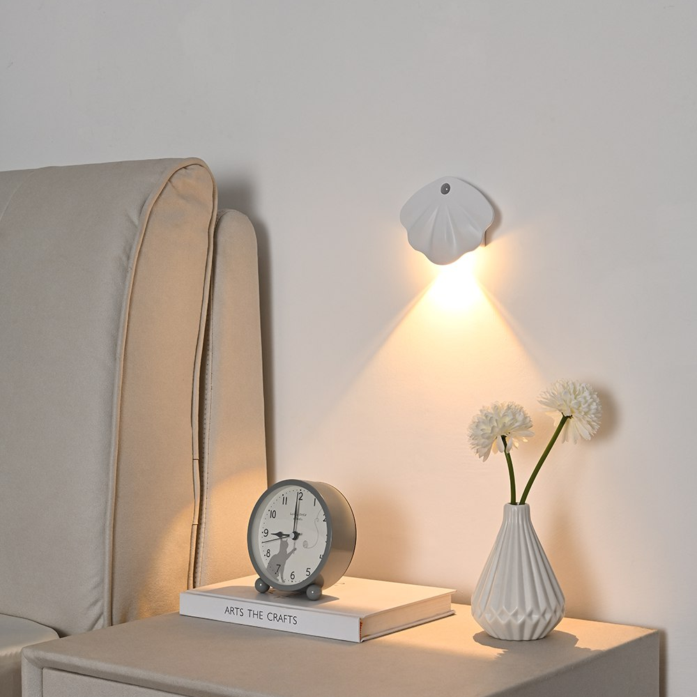 Lampe à Détecteur de Mouvement – Design Coquillage, USB Rechargeable